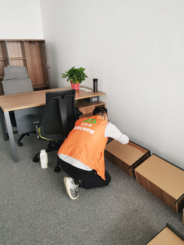 爸爸炒料、钟姐炖品办公室除甲醛由南宁专业除甲醛公司维美居环保施工